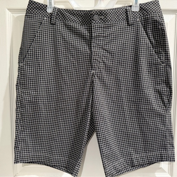 Puma Golf Men's Black and White Grid Pattern Shorts LNWOT - Picture 1 of 5